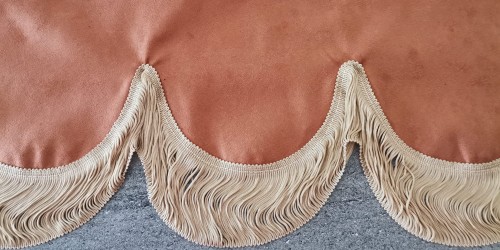 falbana typu HOLLAND STYLE na przednią szybę do samochodu ciężarowego