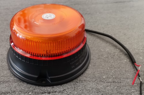 lampa ostrzegawcza 12 LED na śruby