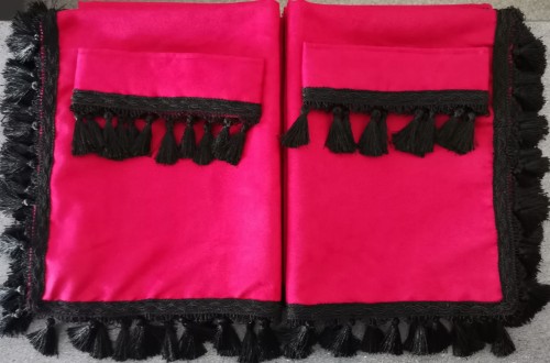 Przednie zasłony podwójne do kabiny samochodu ciężarowego.