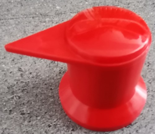 nakładka ze wskaźnikiem górnym na śrubę koła 32mm